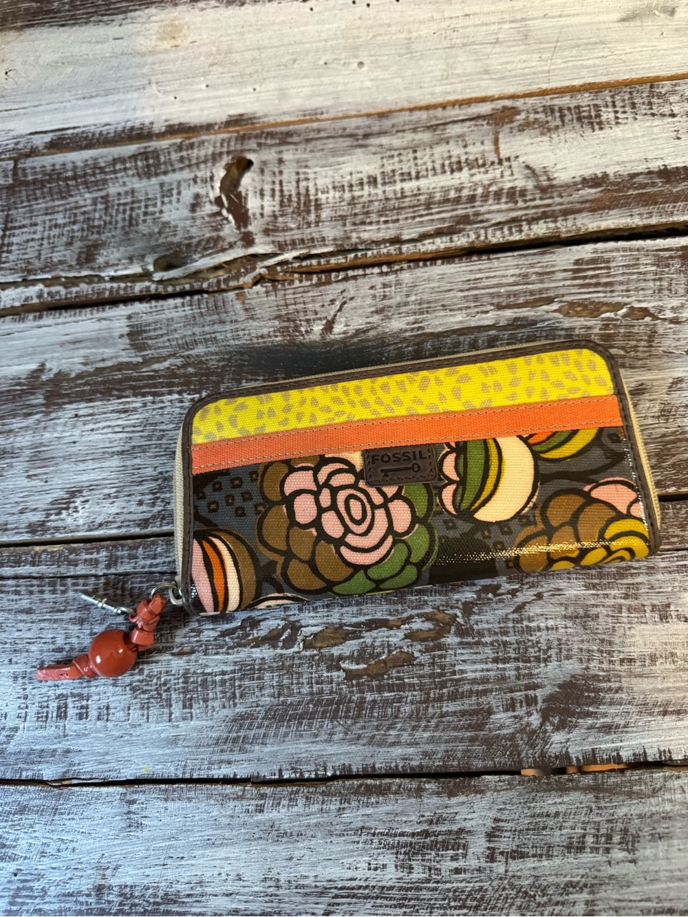 Vintage Fossil Floral Key-per Zip Wallet in Yellow, Coral & Olive